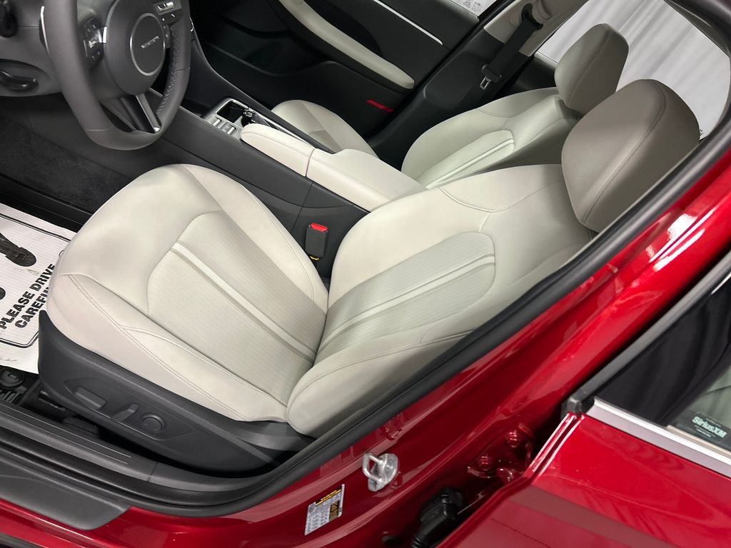 2026 Hyundai Sonata SEL - Photo 10