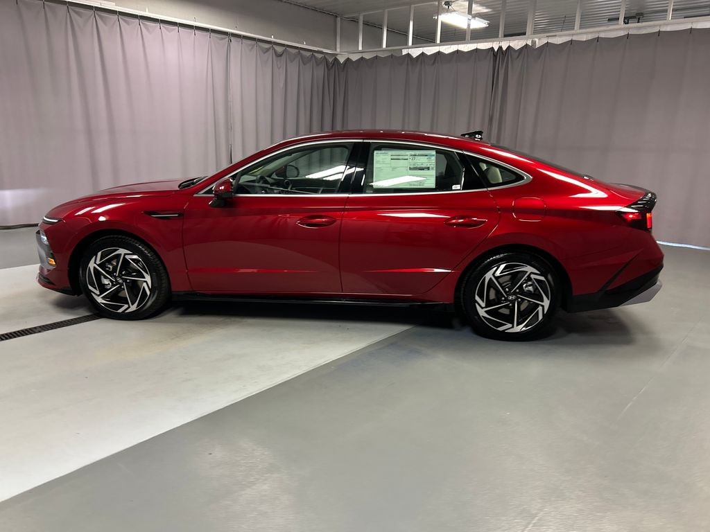 New 2026 Hyundai Sonata SEL Sport Sedan
