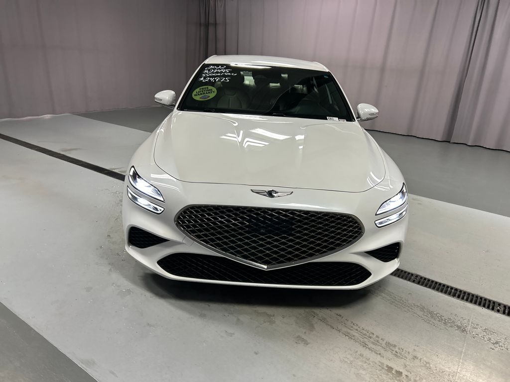 2022 Genesis G70 2.0T photo 2