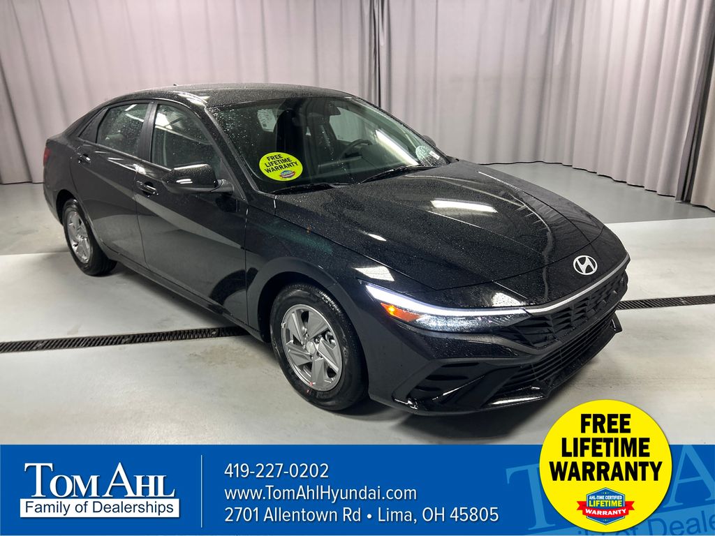 2026 Hyundai Elantra SE