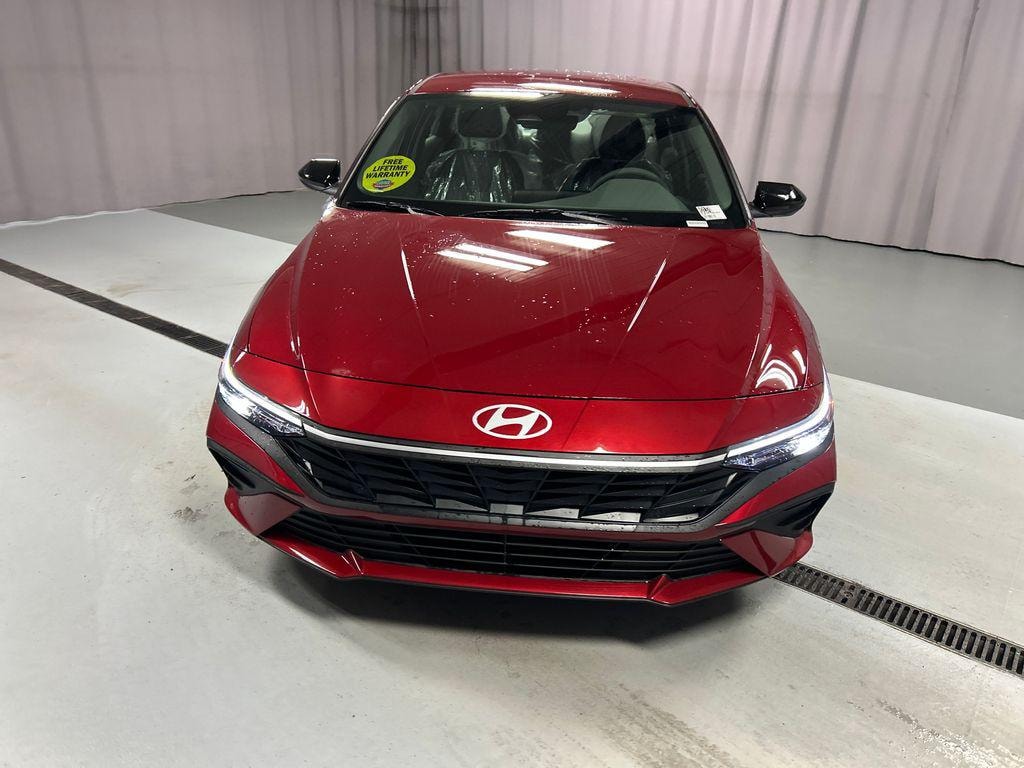 New 2025 Hyundai Elantra Hybrid SEL Sport Sedan