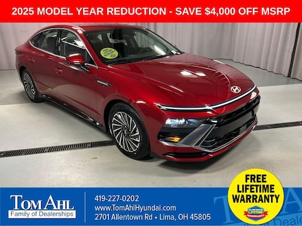 2025 Hyundai Sonata Hybrid SEL Sedan