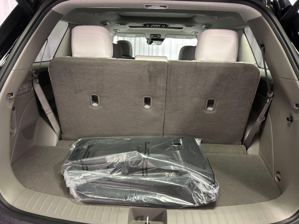 2026 Hyundai Palisade Limited - Photo 24