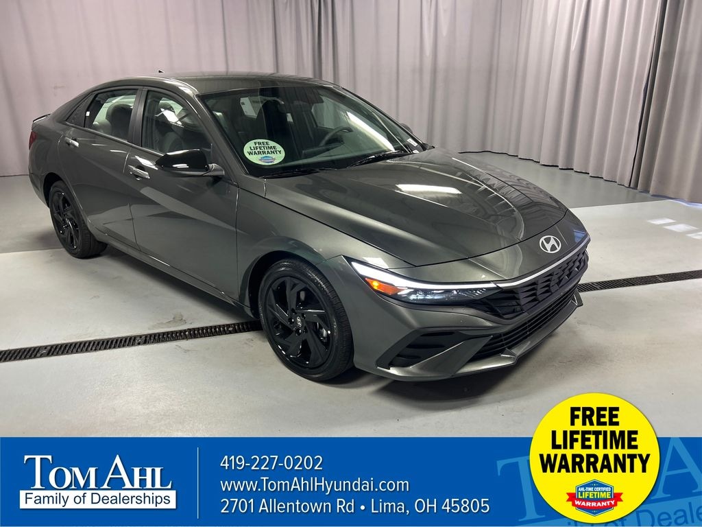 New 2026 Hyundai Elantra SEL Sport Sedan