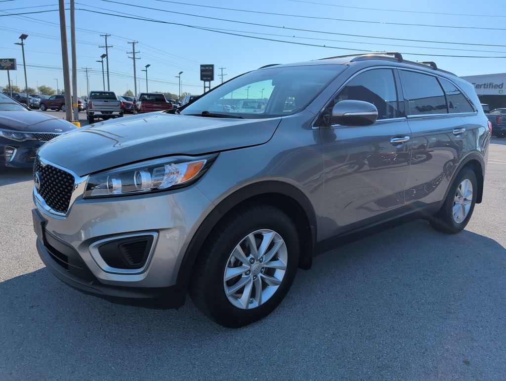 2016 Kia Sorento LX photo 3