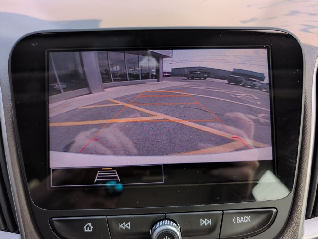 2022 Chevrolet Malibu 1LT - Photo 14