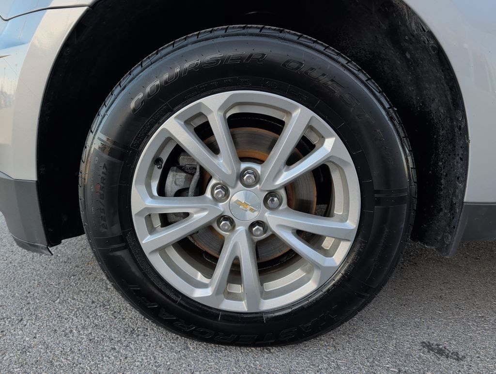 Used 2017 Chevrolet Equinox LT SUV