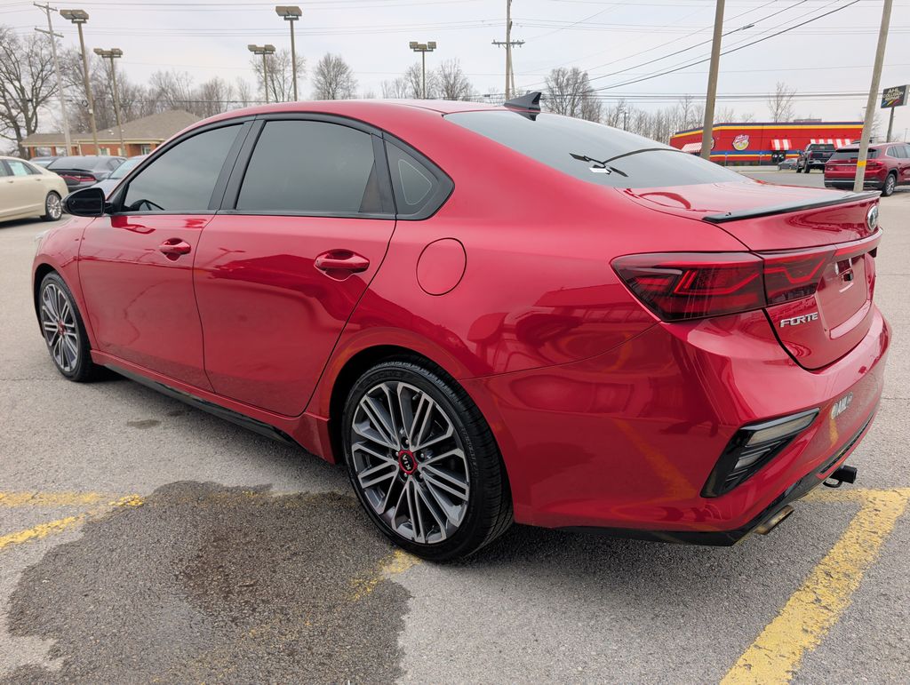 2021 Kia Forte GT - Photo 5
