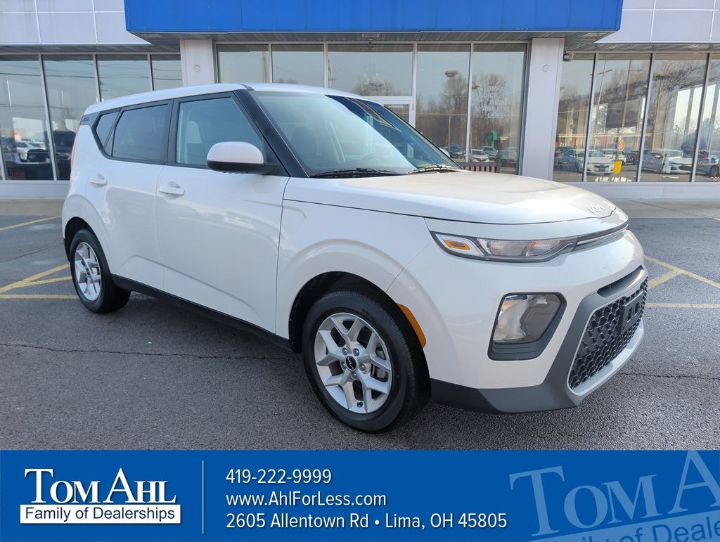 Used 2022 Kia Soul LX Hatchback