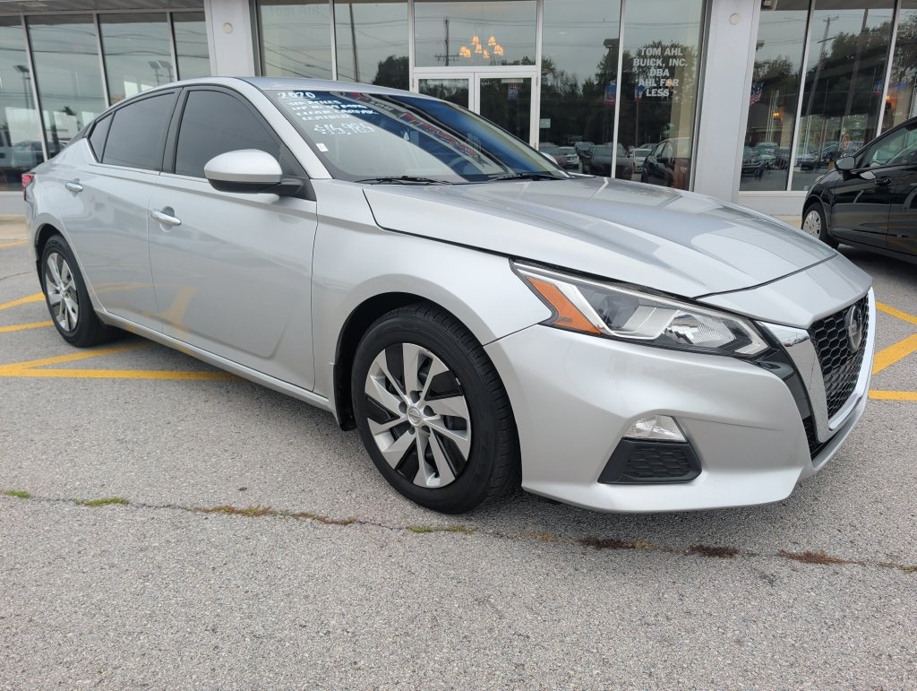 Used 2020 Nissan Altima Sedan