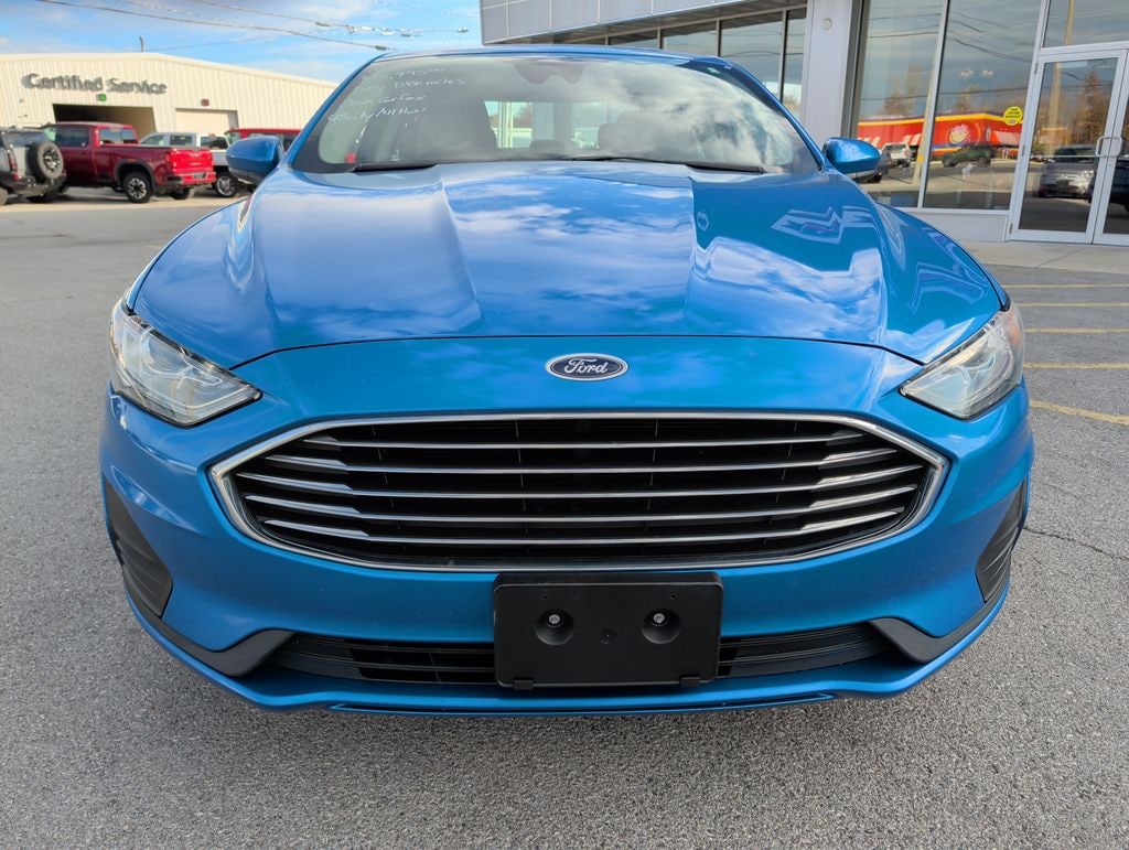 Used 2019 Ford Fusion Hybrid SE Sedan