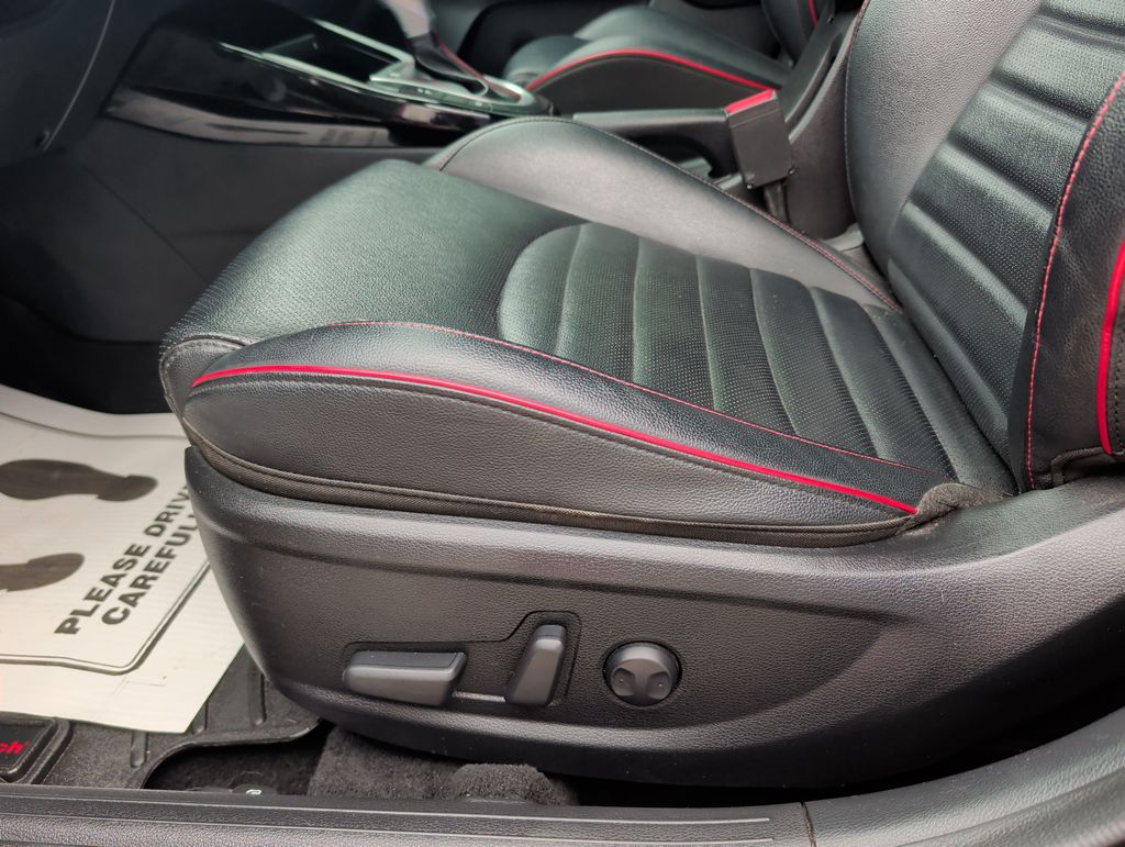 2021 Kia Forte GT - Photo 9