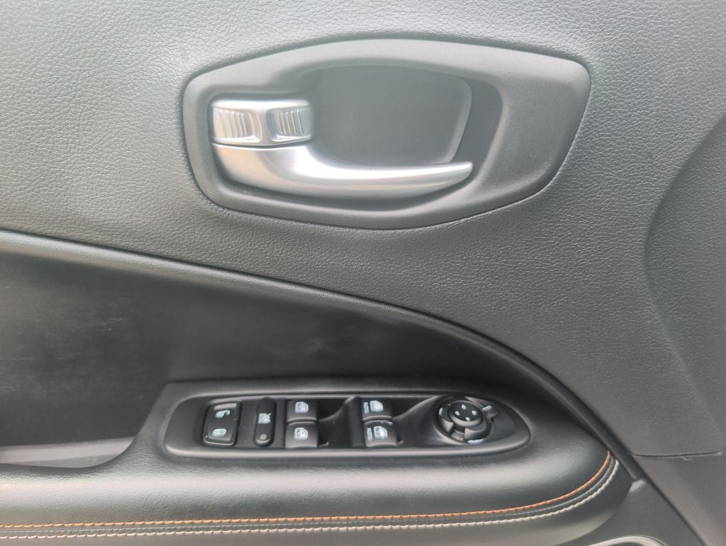 2018 Jeep Compass Latitude - Photo 10