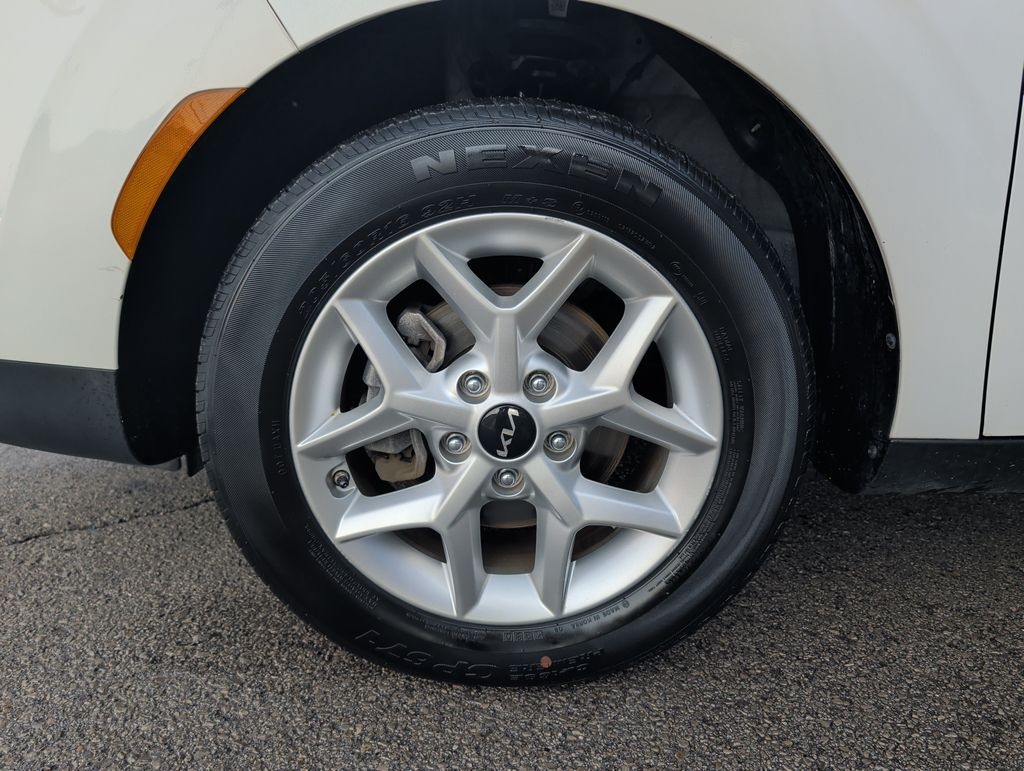 Used 2022 Kia Soul LX Hatchback