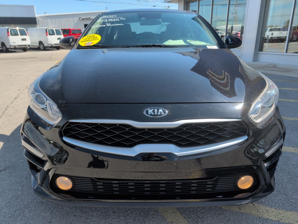 2020 Kia Forte LXS photo 2
