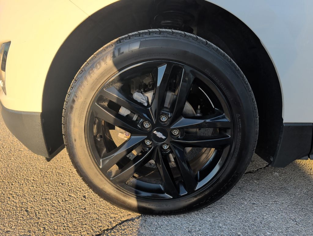 Used 2021 Chevrolet Equinox LT SUV