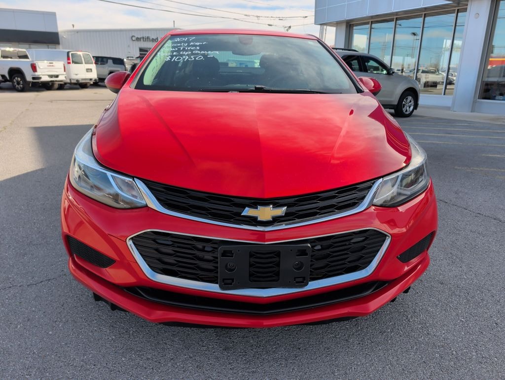 Used 2017 Chevrolet Cruze LT Sedan