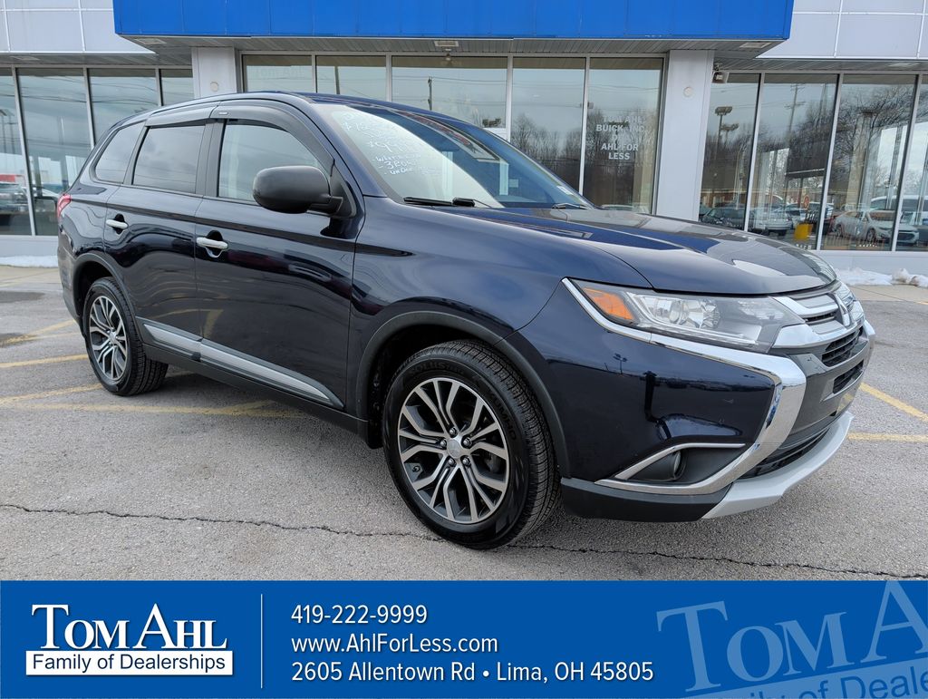 2016 Mitsubishi Outlander ES