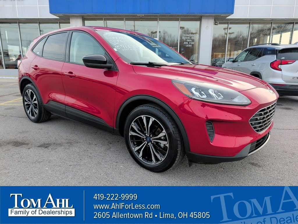 Used 2022 Ford Escape SE Hybrid SUV