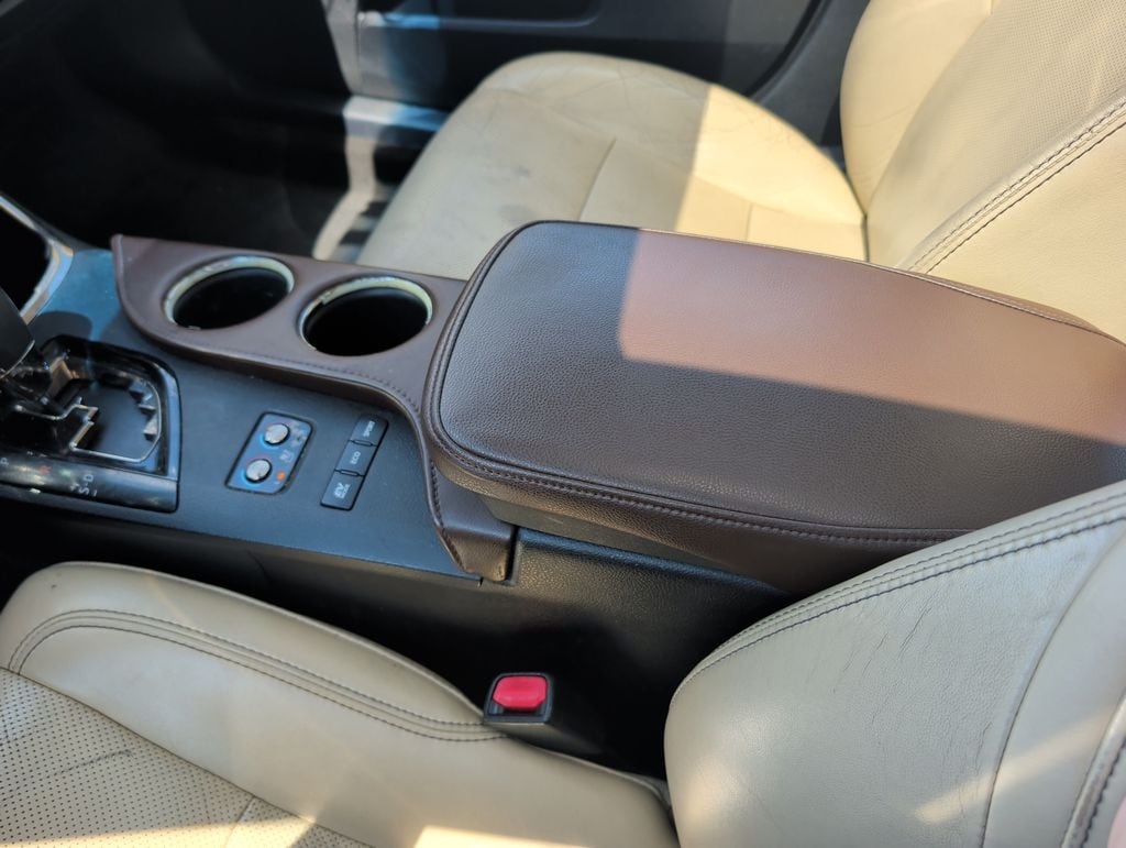 2015 Toyota Avalon Limited Hybrid - Photo 18