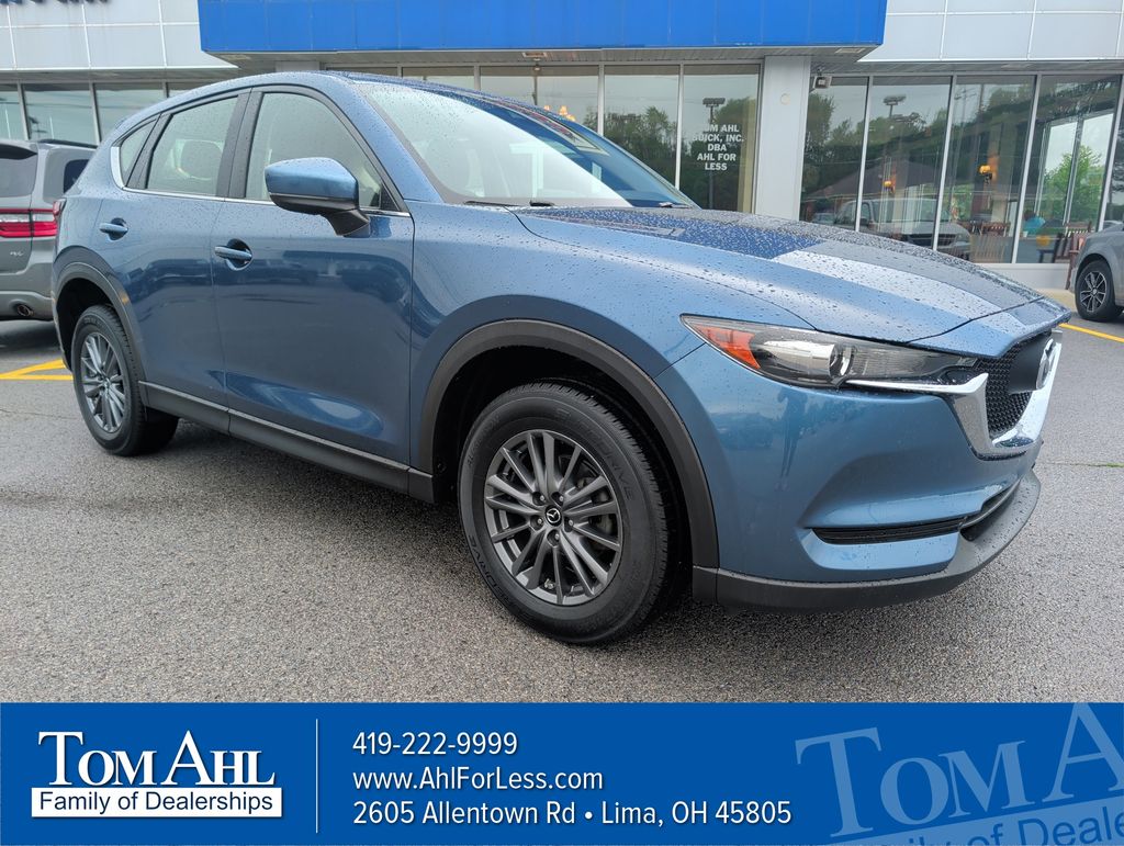 2017 Mazda CX-5 Sport auto's photo