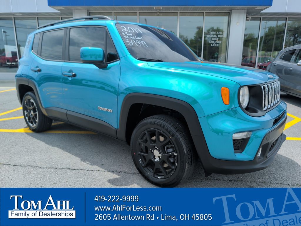 2019 Jeep Renegade Latitude 4x4's photo
