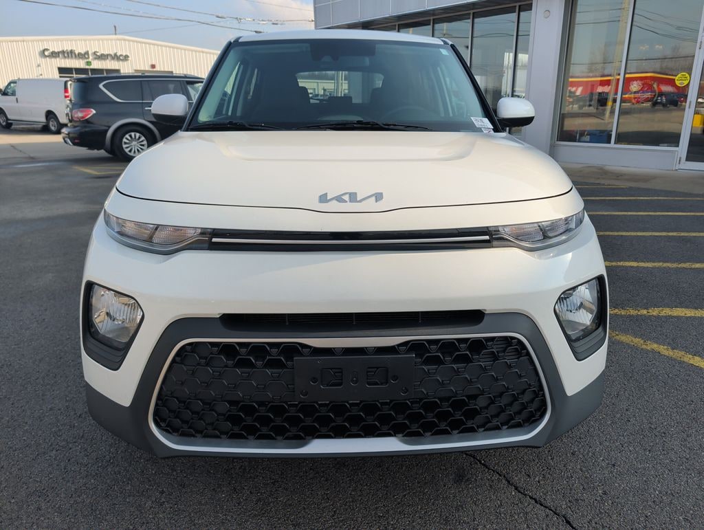 Used 2022 Kia Soul LX Hatchback