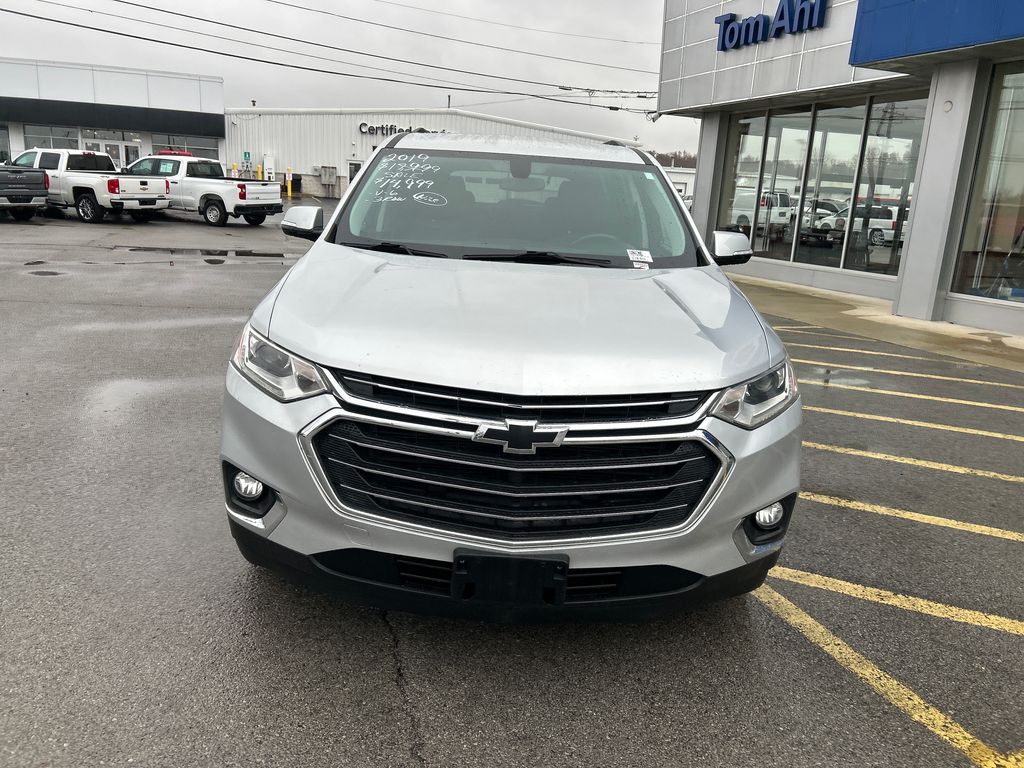 2019 Chevrolet Traverse Cloth photo 2