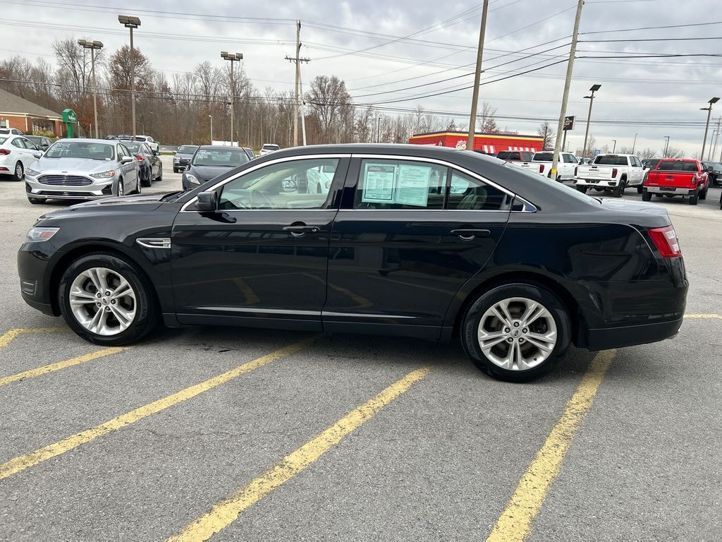 Used 2014 Ford Taurus SEL Sedan
