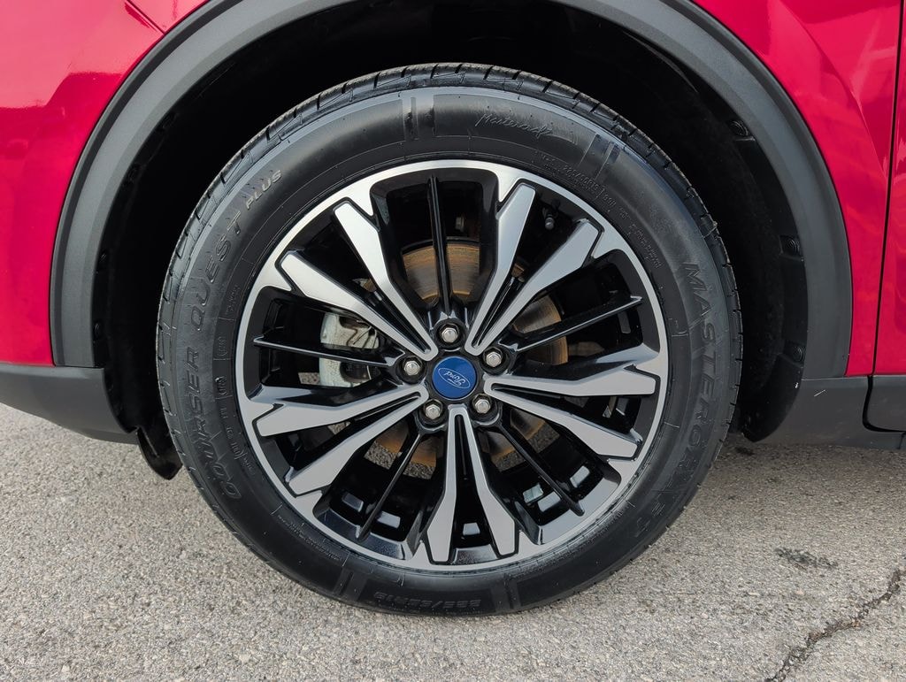 Used 2022 Ford Escape SE Hybrid SUV