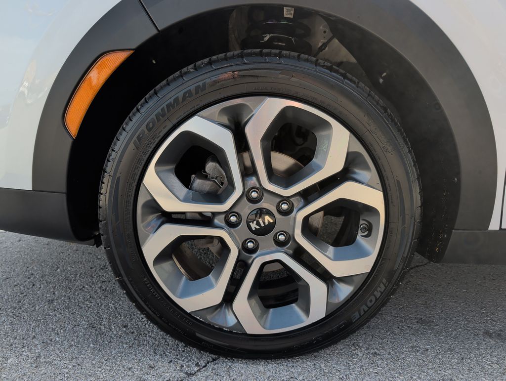 2020 Kia Soul X-Line photo 4