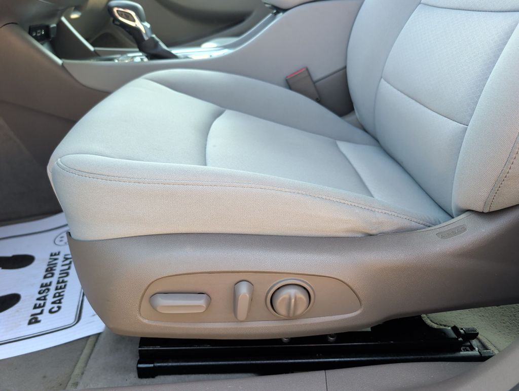 2022 Chevrolet Malibu 1LT - Photo 9