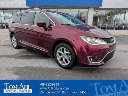 2017 Chrysler Pacifica Touring L Plus Minivan/Van