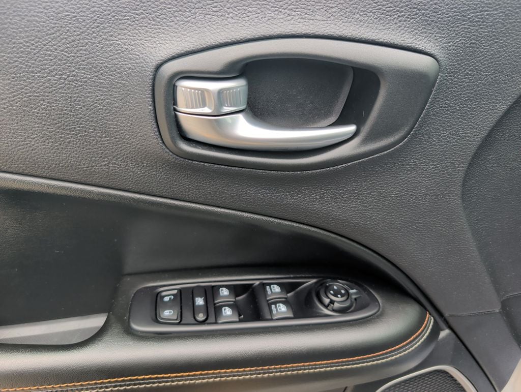 2019 Jeep Compass Latitude - Photo 10