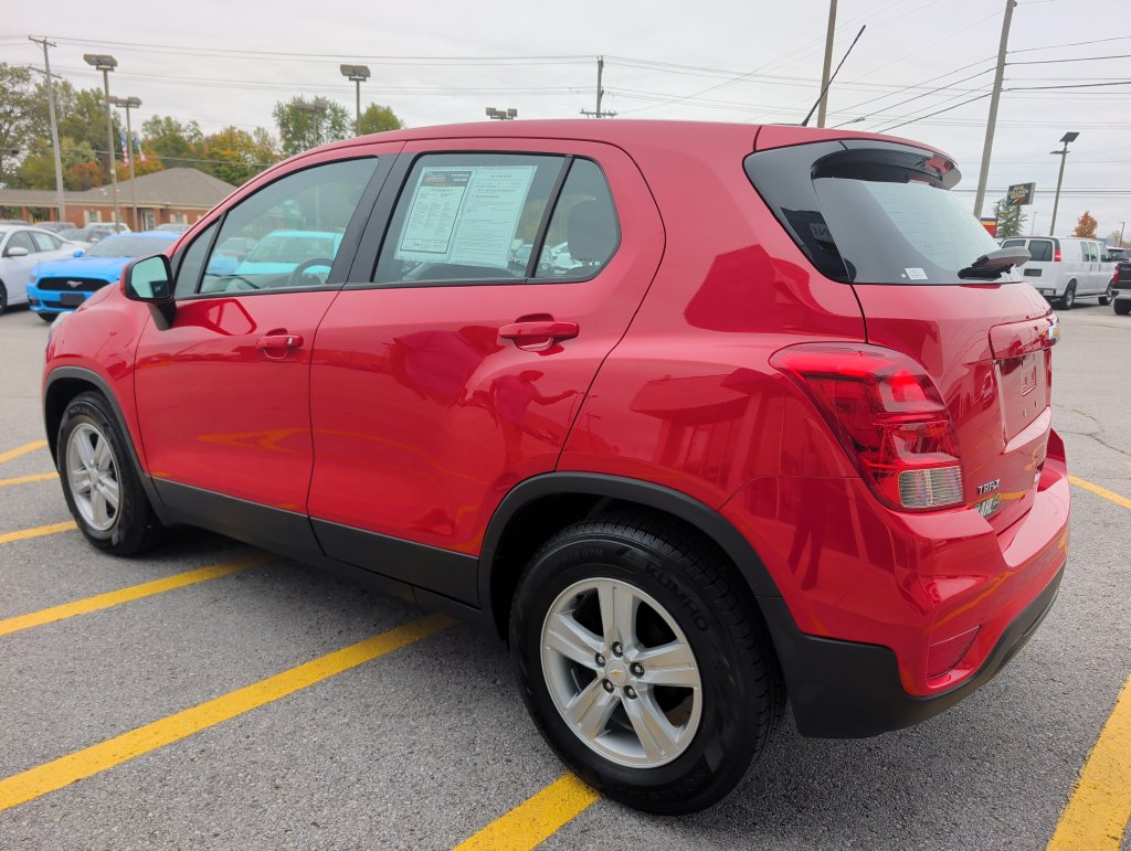 Used 2020 Chevrolet Trax SUV