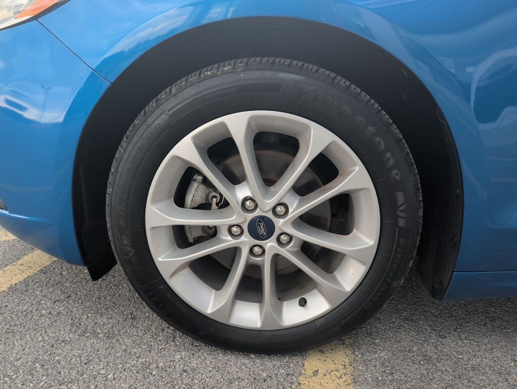 Used 2019 Ford Fusion Hybrid SE Sedan