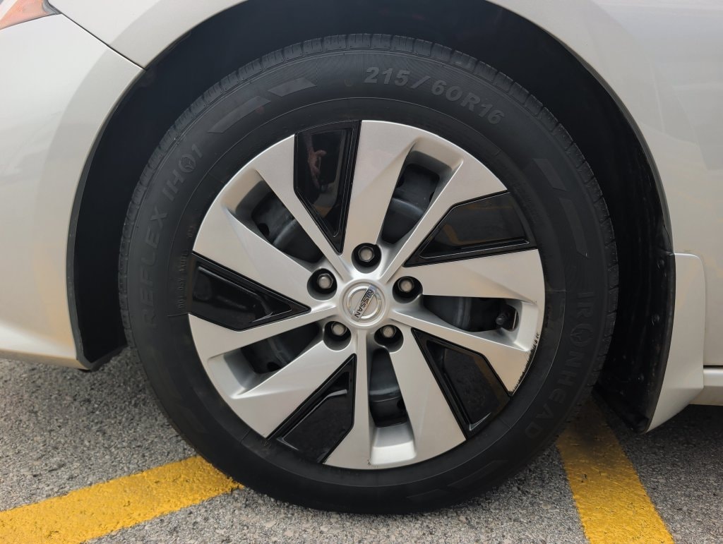 Used 2020 Nissan Altima Sedan