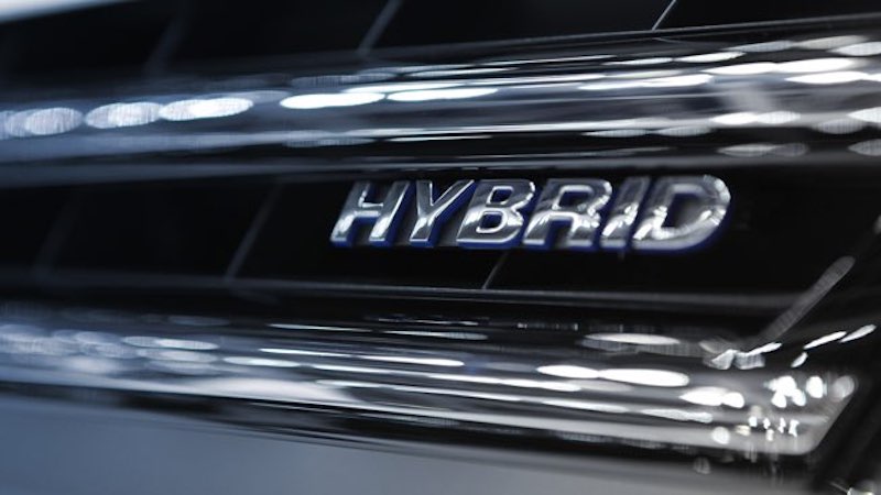 hybrid badge