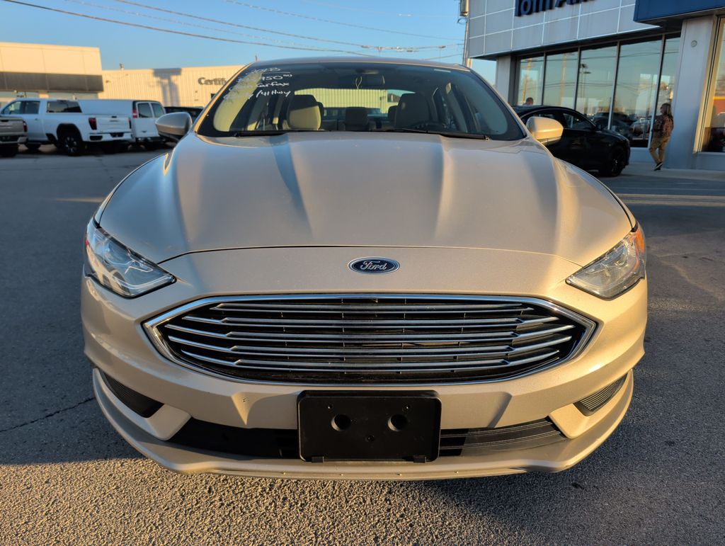 2018 Ford Fusion Hybrid S photo 2