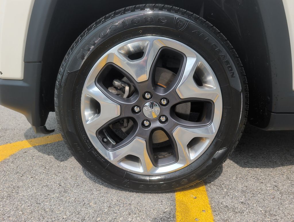 2020 Jeep Compass Limited - Photo 4