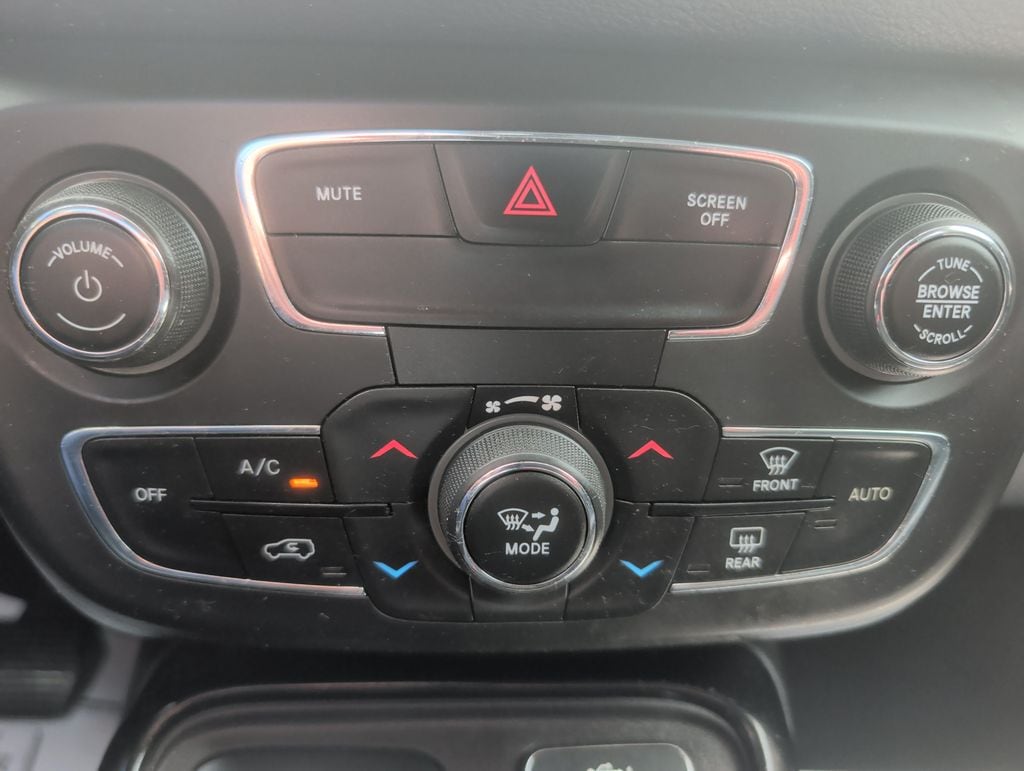 2020 Jeep Compass Limited - Photo 15