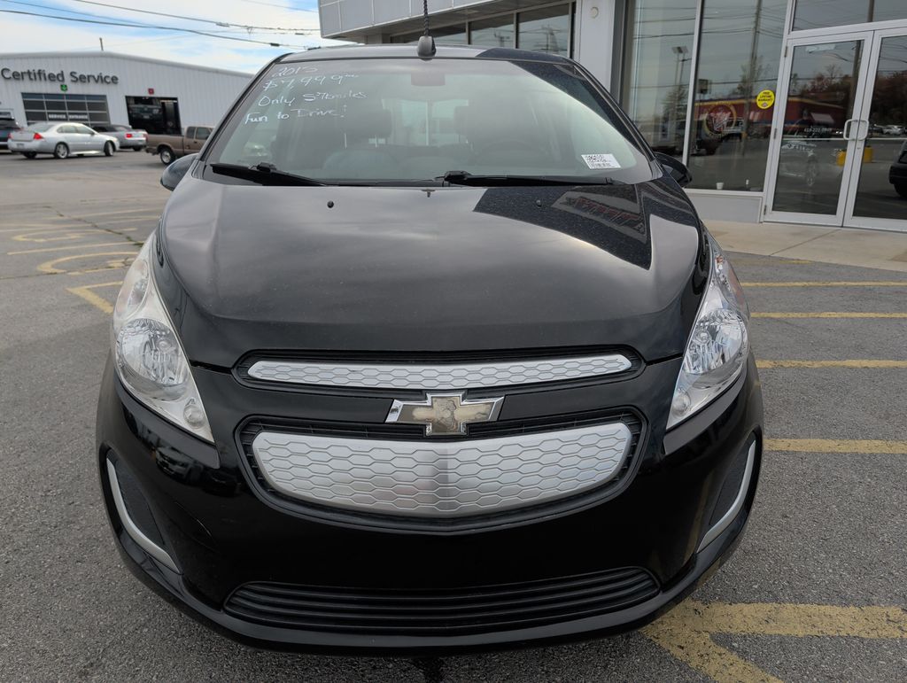 2015 Chevrolet Spark EV 1LT photo 2
