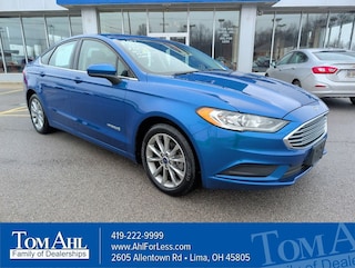 2017 Ford Fusion Hybrid S Sedan