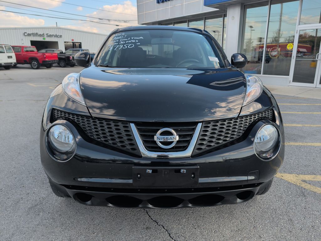 2013 Nissan Juke SV photo 2
