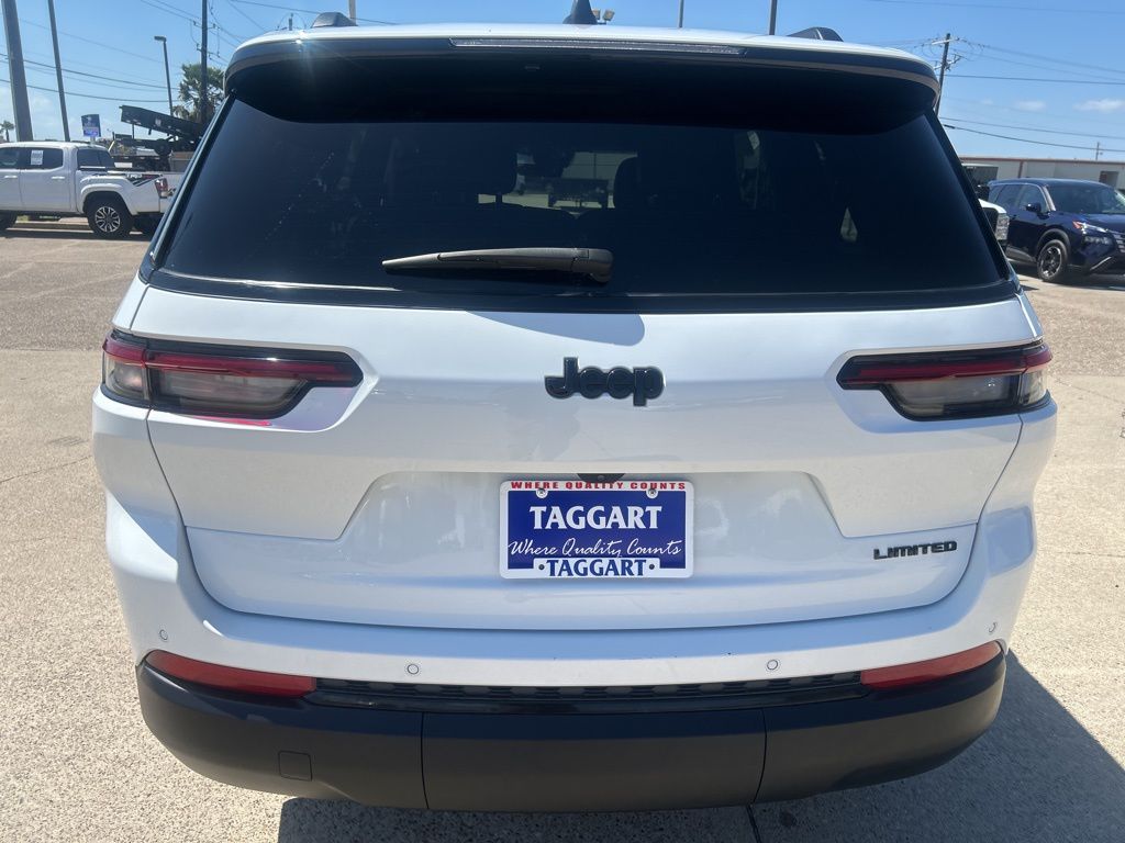2025 Jeep Grand Cherokee L photo 4