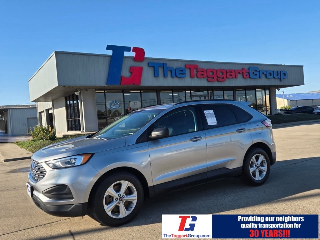 2021 Ford Edge SE's photo