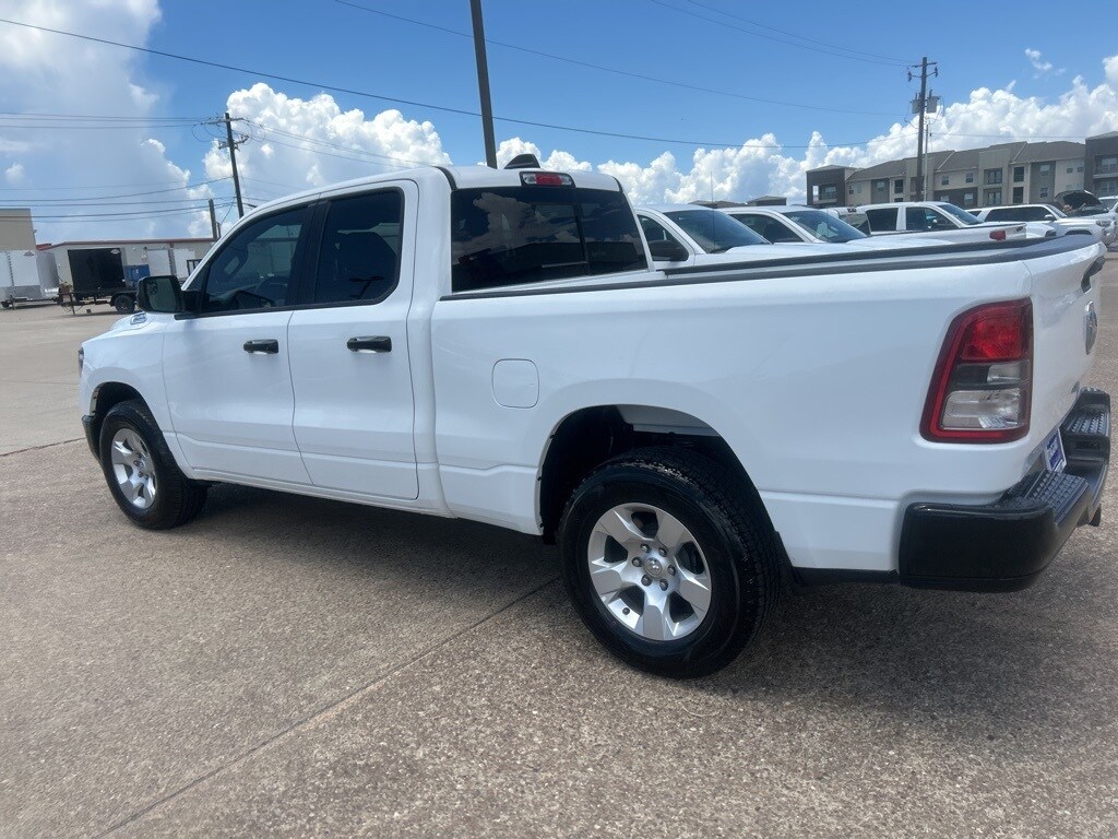 2024 Ram 1500 Tradesman photo 3