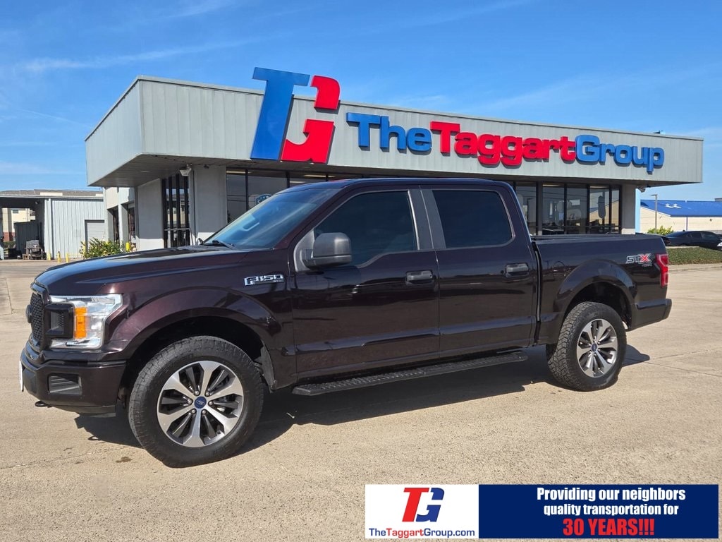 2019 Ford F-150 XL's photo