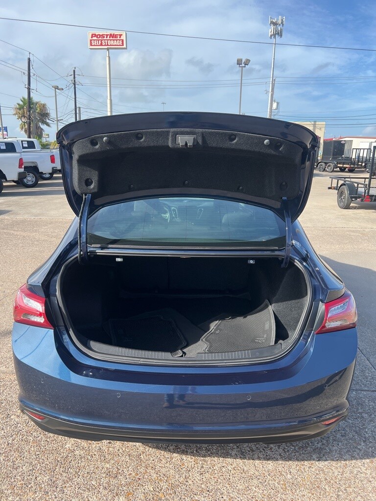 2021 Chevrolet Malibu 1LT photo 4