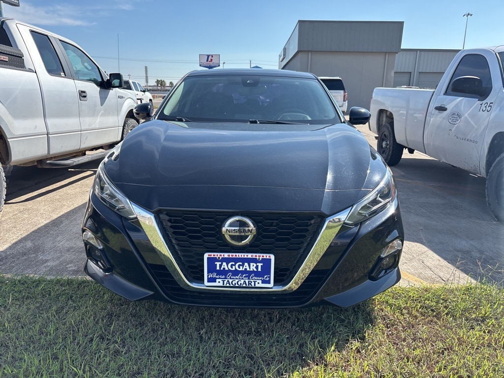 Used 2019 Nissan Altima 2.5 Platinum Sedan